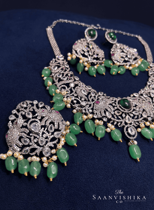 Royal Black victorian elephant detachable necklace