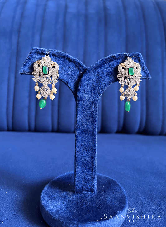 2 parrot Pearl Earrings (Green)