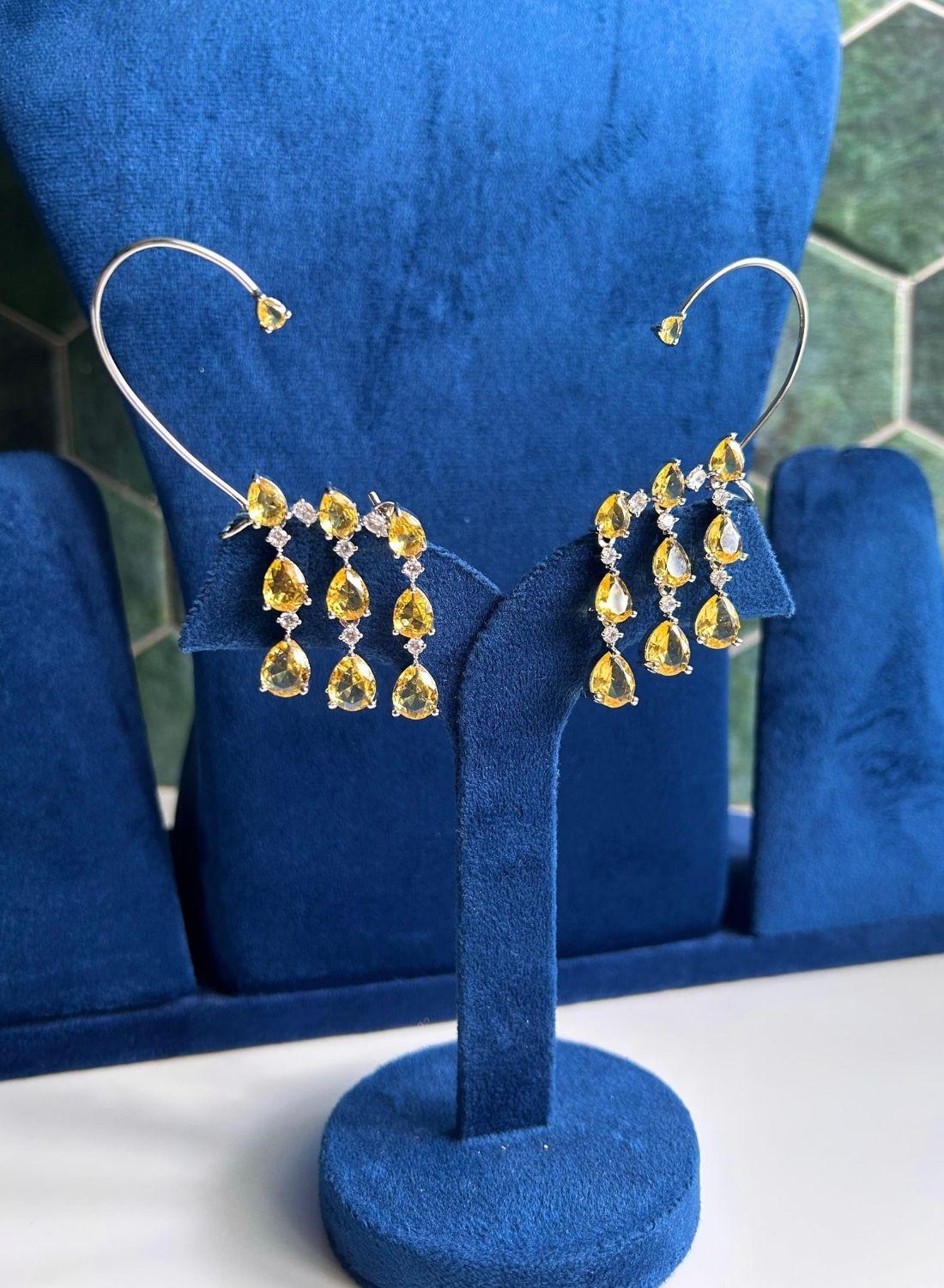 Triple Gemstone Earcuffs Yellow
