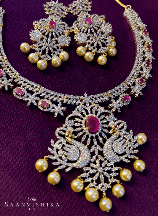 Double Swan Pearl Necklace Ruby Red