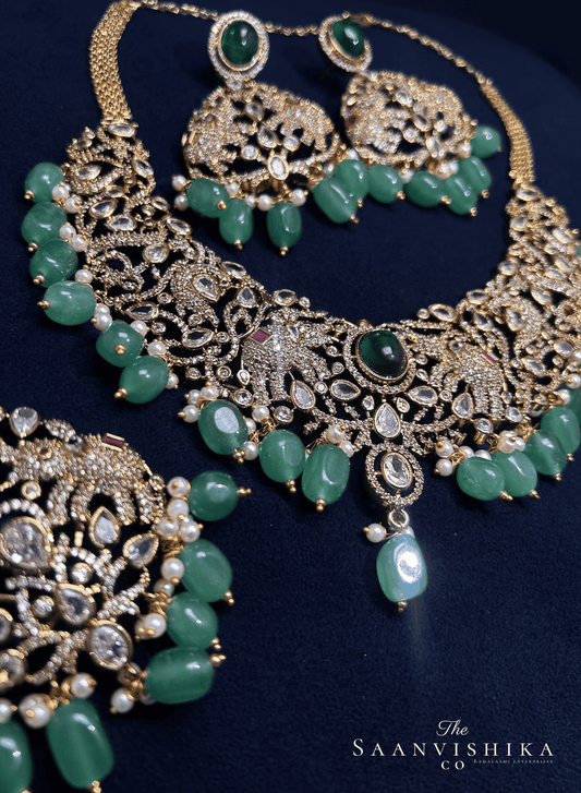 Royal victorian elephant detachable necklace with Green Beads