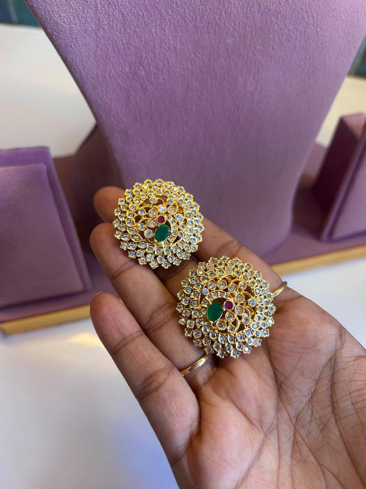 Big Peacock Ear Stud Gold Look