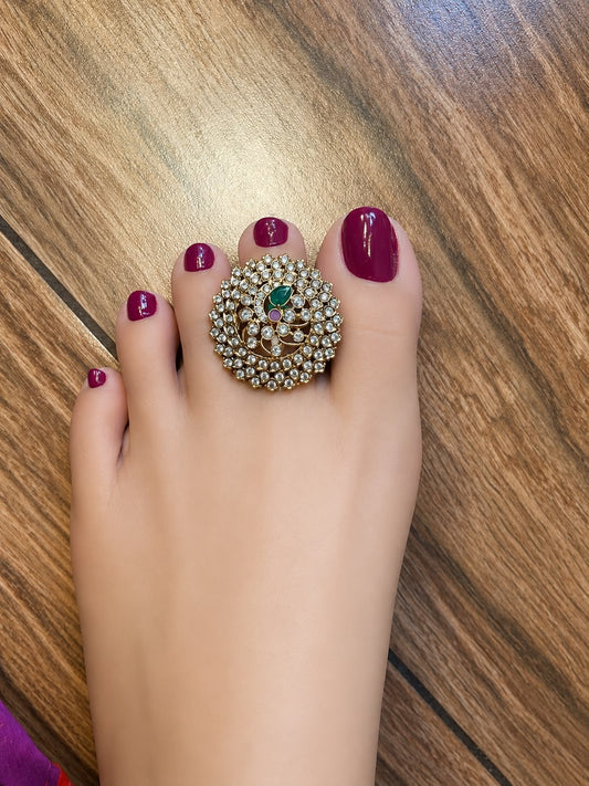 Peacock Toe rings