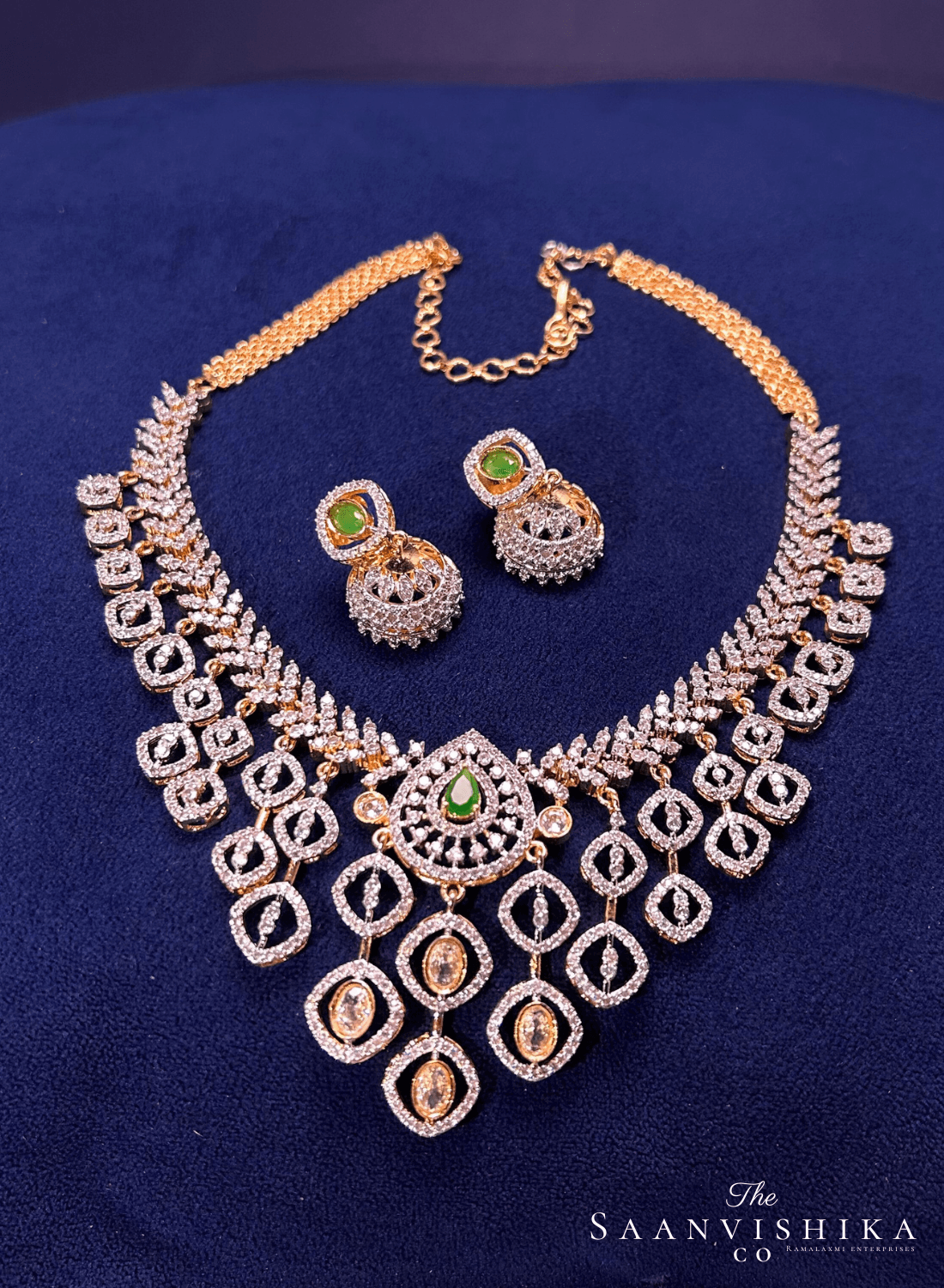 Crystal hanging diamond replica set