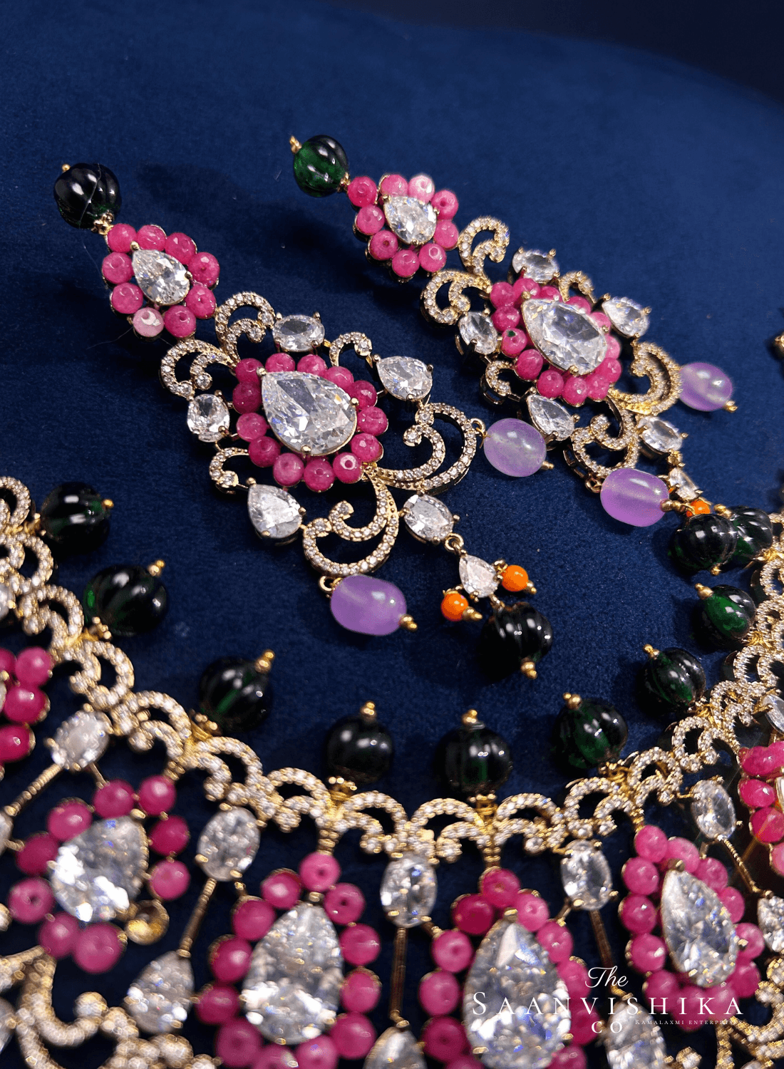 Stylish Modern Beaded Necklace  with Earrings Pink