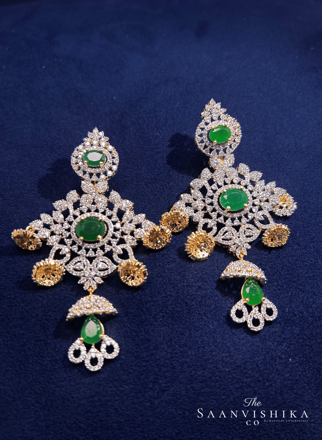5 lines grand chain with grand ear rings