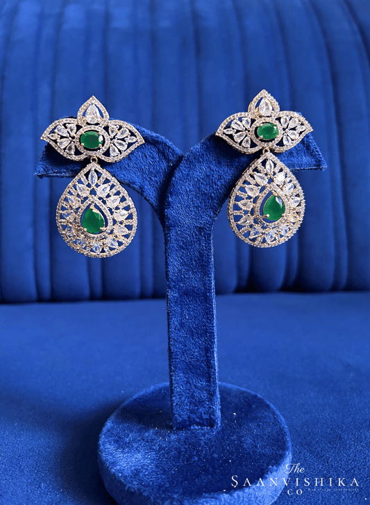 Star Droplet Earrings (Green)