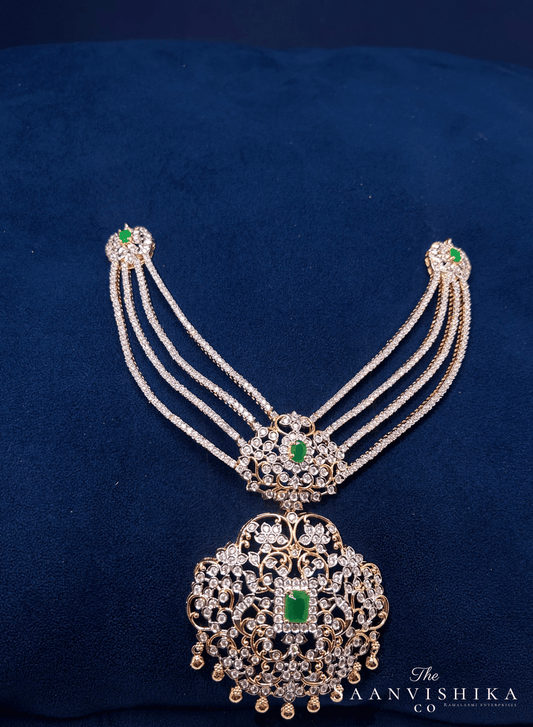 Emerald Rani Necklace with Earrings