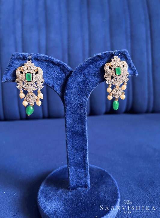 2 parrot Pearl Earrings (Green)
