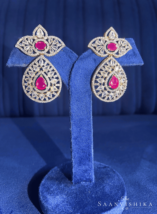 Star Droplet Earrings (Red)