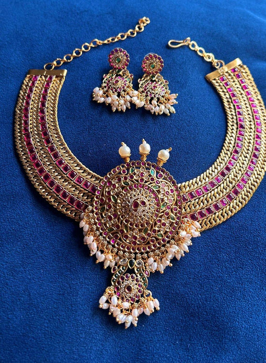 Jalebi Necklace with Detachable Pendant