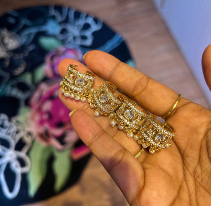 Designer pearl Gemstone Bugadi