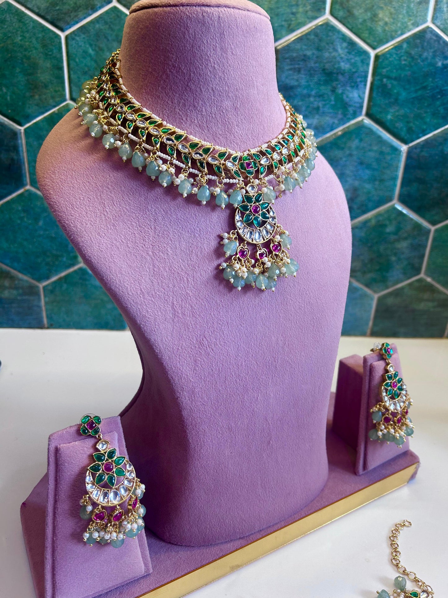 Green Kundan Necklace Green Beads