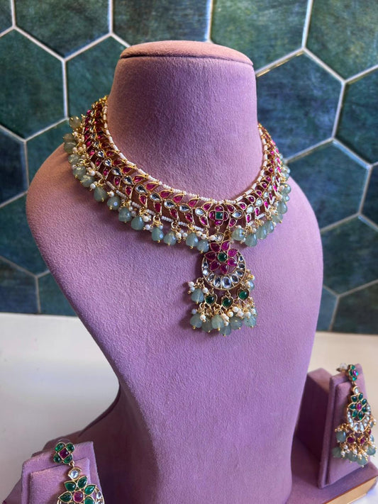 Red Kundan Necklace Green Beads
