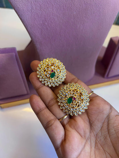 Big Peacock Ear Stud Gold Look