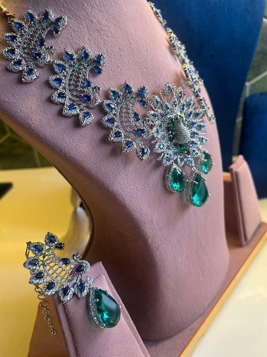 Grand Triple Gemstone Peacock Neckalce Set (Platinum)