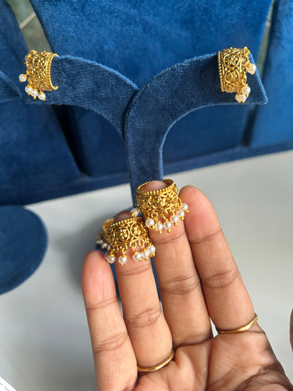 Designer Pearl Bugadi