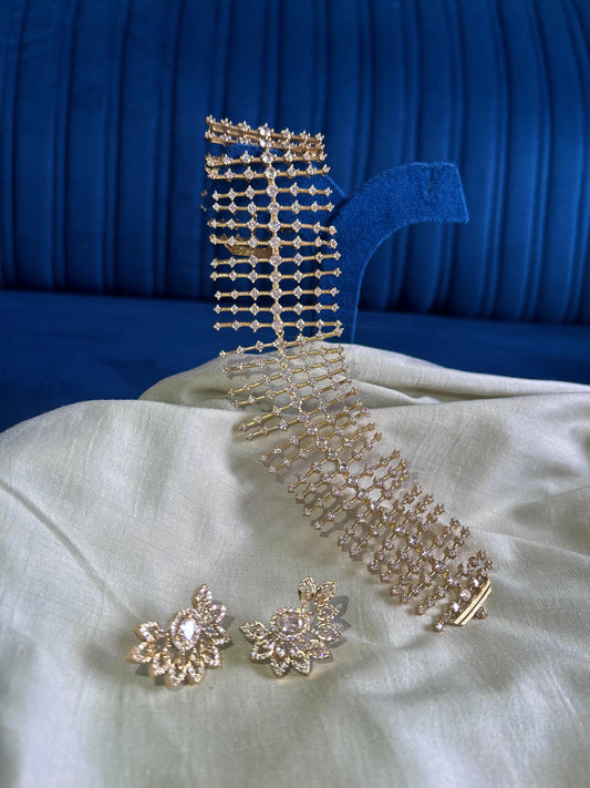Multi Layer Diamond Neck Patti